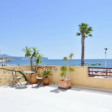 Apartamento Primera Linea De Playa, Topacio 1 *